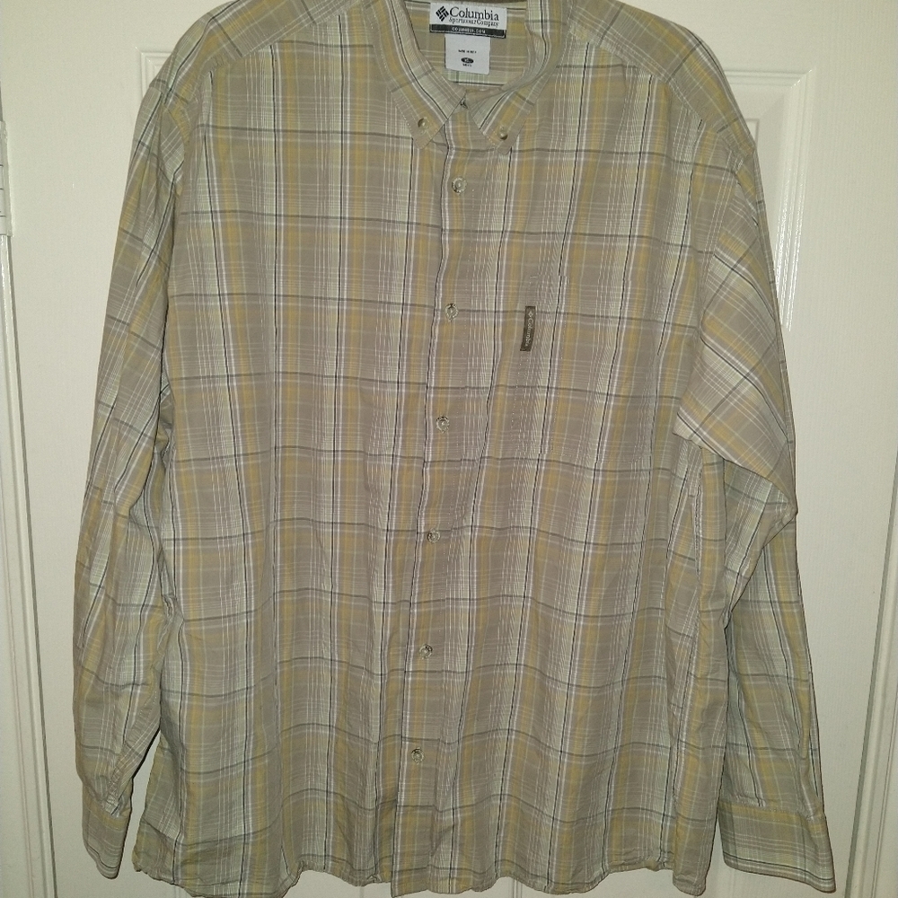 Columbia Checkered Button Down Long Sleeve Shirt Men's sz XL.